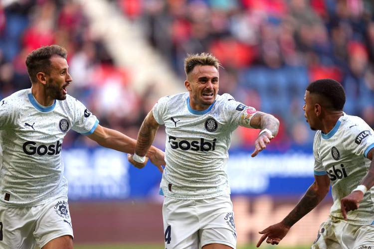 摔跤大奖赛焦点战:滇池天狼队大胜齐鲁白虎队,外线火力全开。豪门底蕴再次显现的简单介绍 摔跤大奖赛焦点战:滇池天狼队大胜齐鲁白虎队,外线火力全开。豪门底蕴再次显现的简单介绍